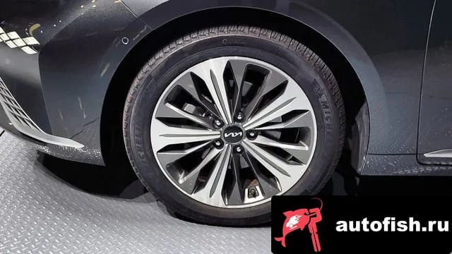 Kia K8 K8 Hybrid 2023 года - похожие автомобили