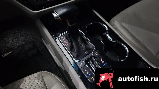 Kia Carnival The New Carnival 2019 года - похожие автомобили