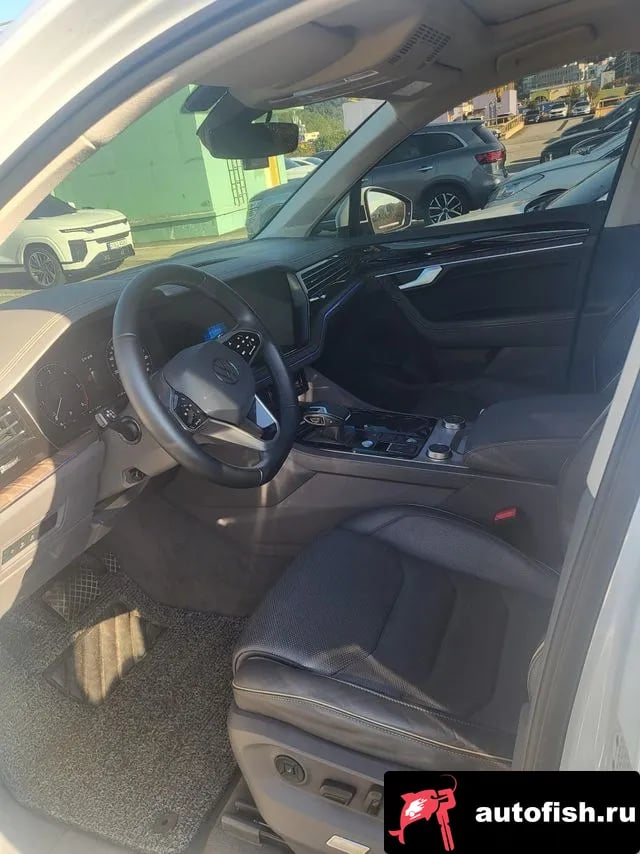 Volkswagen Touareg Tuareg 3rd generation 2023 года - вид 4