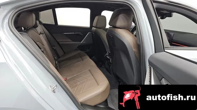 BMW 5-Series 5 Series (G60) 2024 года - вид 12