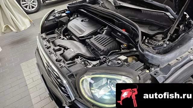 Mini Countryman Cooper Country Man 2020 года - вид 6