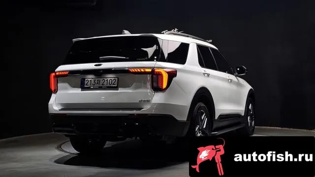 Ford Explorer Explorer 6th Generation 2025 года - вид 2