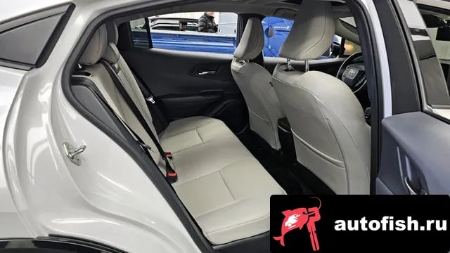 Toyota Prius Prius 5th Generation 2024 года - вид 12