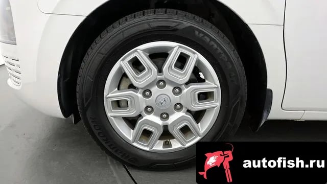 Hyundai Staria Staria 2022 года - вид 5