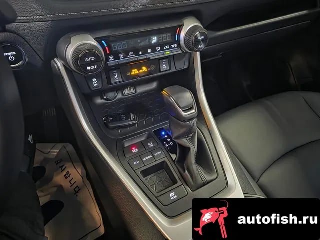 Toyota RAV4 RAV4 5th Generation 2025 года - вид 14