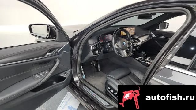 BMW 5-Series 5 Series (G30) 2023 года - вид 10
