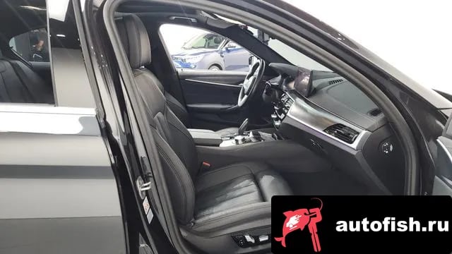 BMW 5-Series 5 Series (G30) 2023 года - вид 11