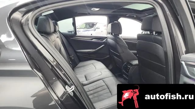BMW 5-Series 5 Series (G30) 2023 года - вид 12