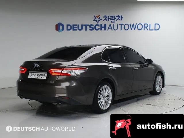 Toyota Camry Camry (XV70) 2018 года - вид 2