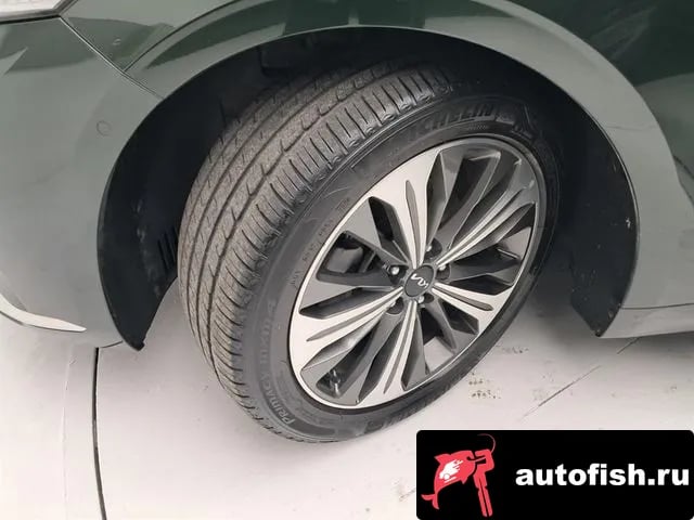 Kia K8 K8 Hybrid 2022 года - похожие автомобили