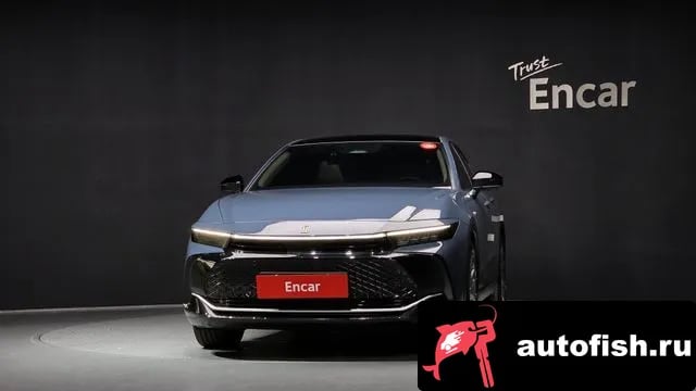 Toyota Crown Crown Crossover 2025 года - вид 3