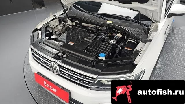 Volkswagen Tiguan Tiguan Allspace 2018 года - вид 6