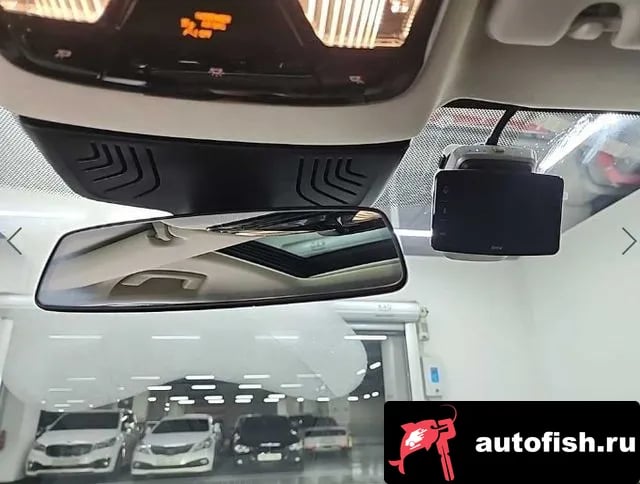 BMW 5-Series 5 Series (G30) 2023 года - вид 16