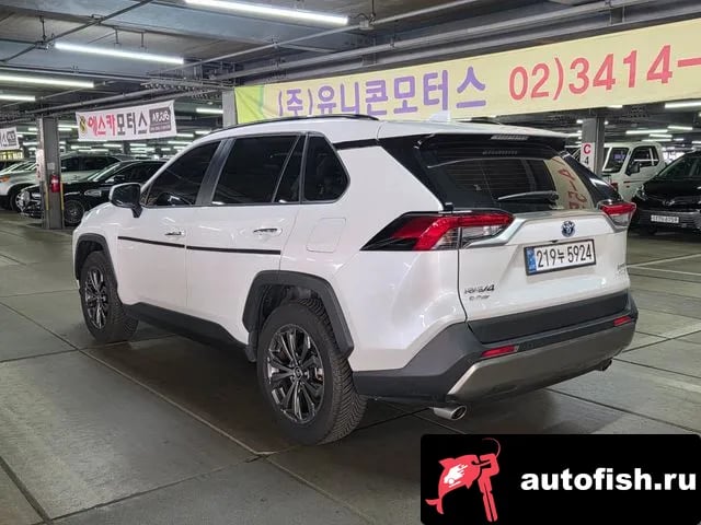 Toyota RAV4 RAV4 5th Generation 2024 года - вид 2
