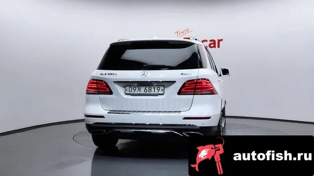 Mercedes-Benz GLE-Class GLE - Class W166 2018 года - вид 4