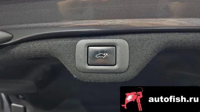 Lexus ES ES300h 7th generation 2024 года - похожие автомобили