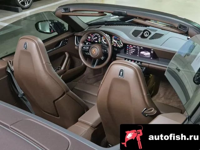 Porsche 911 911 (992) 2024 года - вид 4