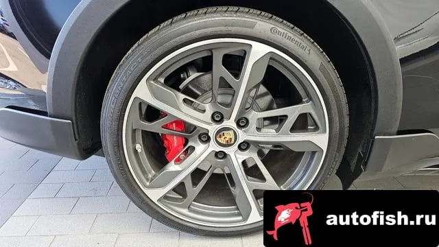 Porsche Taycan Taikan 2024 года - вид 5