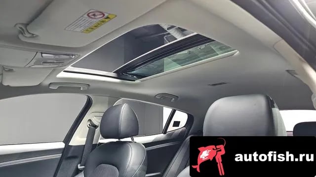 Kia Stinger Stinger 2017 года - похожие автомобили