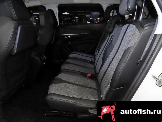 Peugeot 5008 5008 second generation 2019 года - похожие автомобили