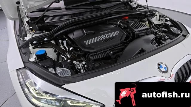 BMW 1-Series 1 Series (F40) 2024 года - похожие автомобили