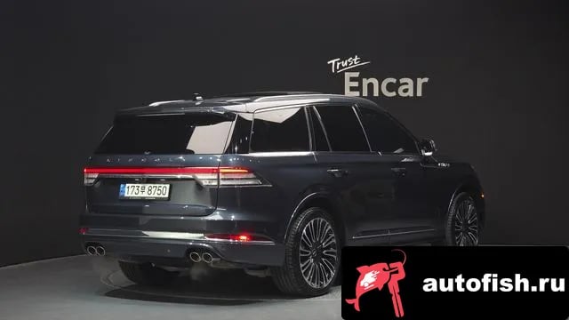 Lincoln Aviator Aviator 2nd generation 2021 года - вид 2