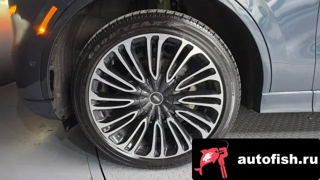 Lincoln Aviator Aviator 2nd generation 2021 года - вид 5