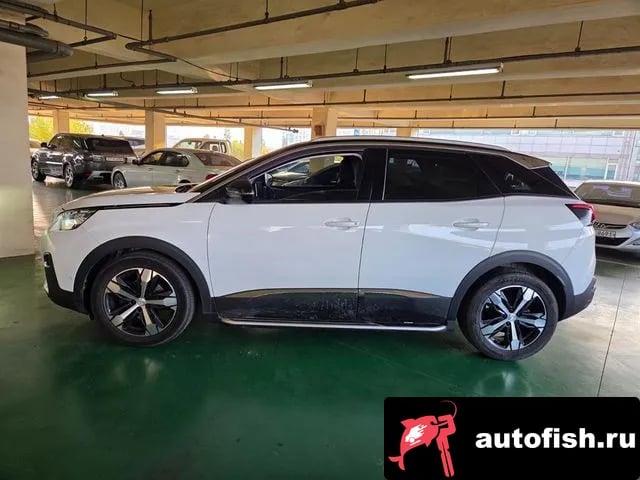 Peugeot 3008 3008 second generation 2018 года - вид 3