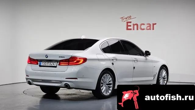 BMW 5-Series 5 Series (G30) 2018 года - вид 2
