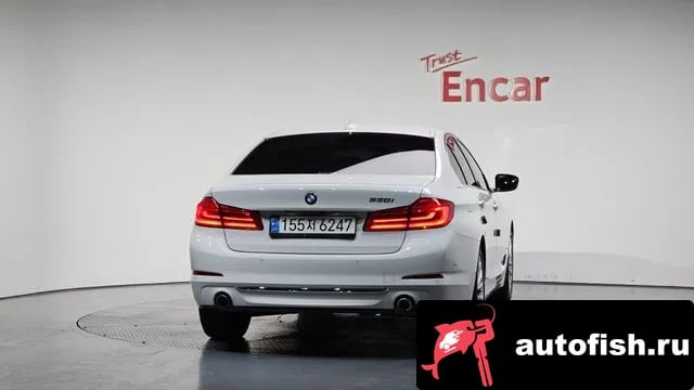 BMW 5-Series 5 Series (G30) 2018 года - вид 4