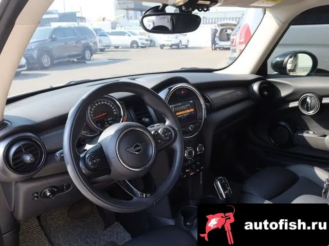 Mini Cooper Cooper 2021 года - похожие автомобили