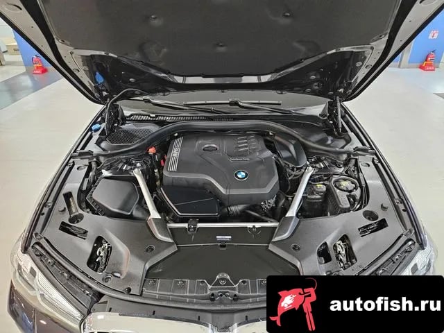 BMW 5-Series 5 Series (G30) 2022 года - вид 6