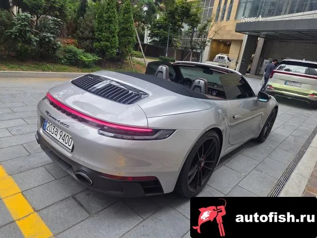Porsche 911 911 (992) 2024 года - вид 4
