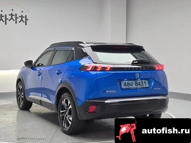 Peugeot 2008 e-2008 second generation 2021 года - вид 2