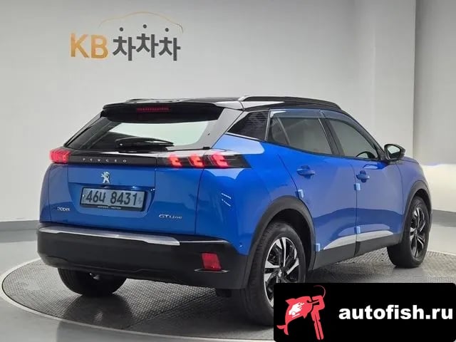 Peugeot 2008 e-2008 second generation 2021 года - вид 3