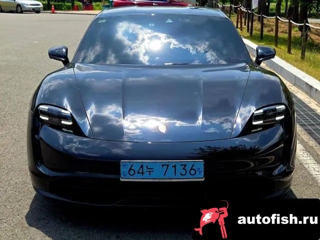 Porsche Taycan Taikan 2022 года - вид 5