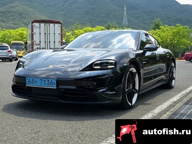 Porsche Taycan Taikan 2022 года - похожие автомобили