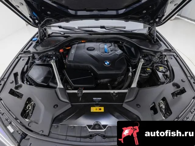 BMW 5-Series 5 Series (G30) 2022 года - вид 6