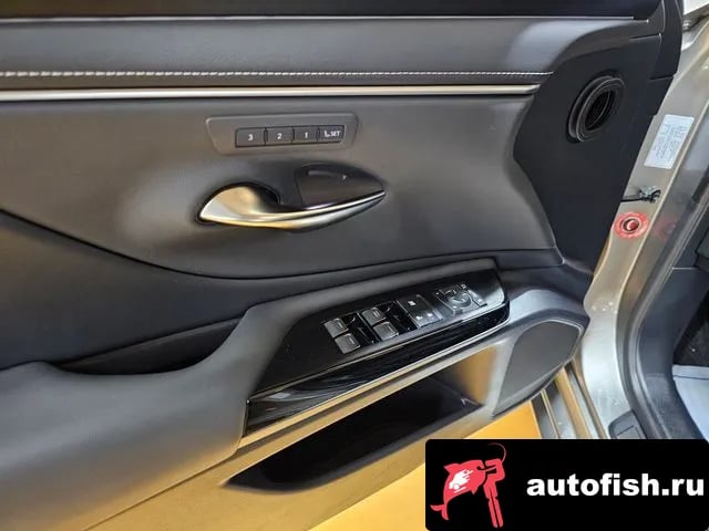 Lexus ES ES300h 7th generation 2024 года - вид 5