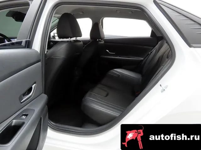 Hyundai AVANTE Avante Hybrid (CN7) 2022 года - похожие автомобили