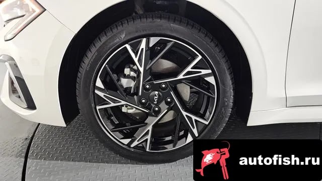 Kia K5 The New K5 Hybrid 3rd generation 2025 года - вид 4