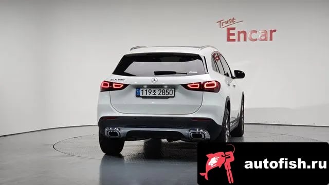 Mercedes-Benz GLA-Class GLA - Class H247 2021 года - вид 4