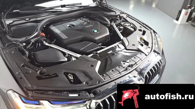 BMW 5-Series 5 Series (G30) 2023 года - вид 5