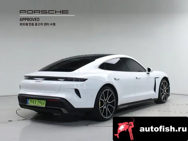 Porsche Taycan Taikan 2025 года - вид 2