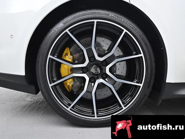 Porsche Taycan Taikan 2025 года - вид 5