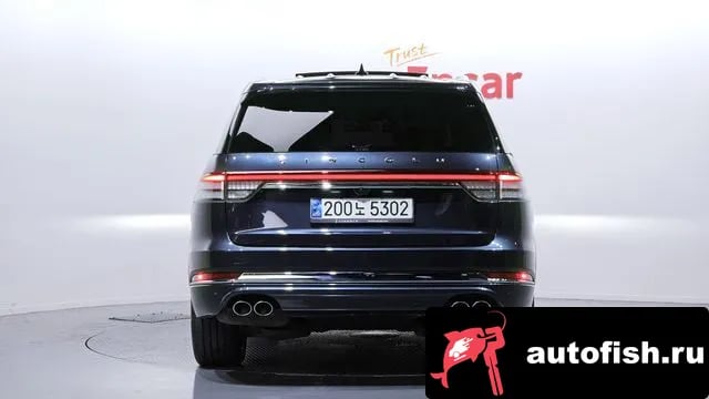 Lincoln Aviator Aviator 2nd generation 2022 года - вид 4