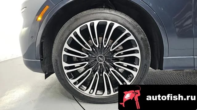 Lincoln Aviator Aviator 2nd generation 2022 года - вид 5