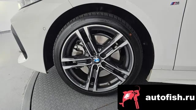 BMW 1-Series 1 Series (F40) 2023 года - вид 5