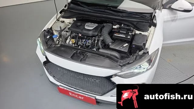 Hyundai AVANTE Avante AD 2018 года - вид 6