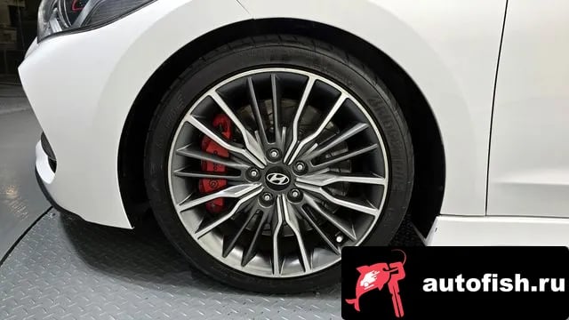 Hyundai AVANTE Avante AD 2017 года - вид 5